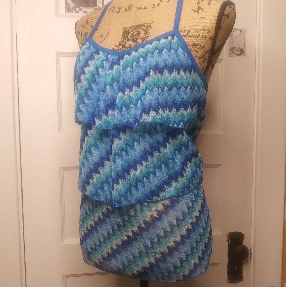 Racer back Tank - Picture 4 of 9